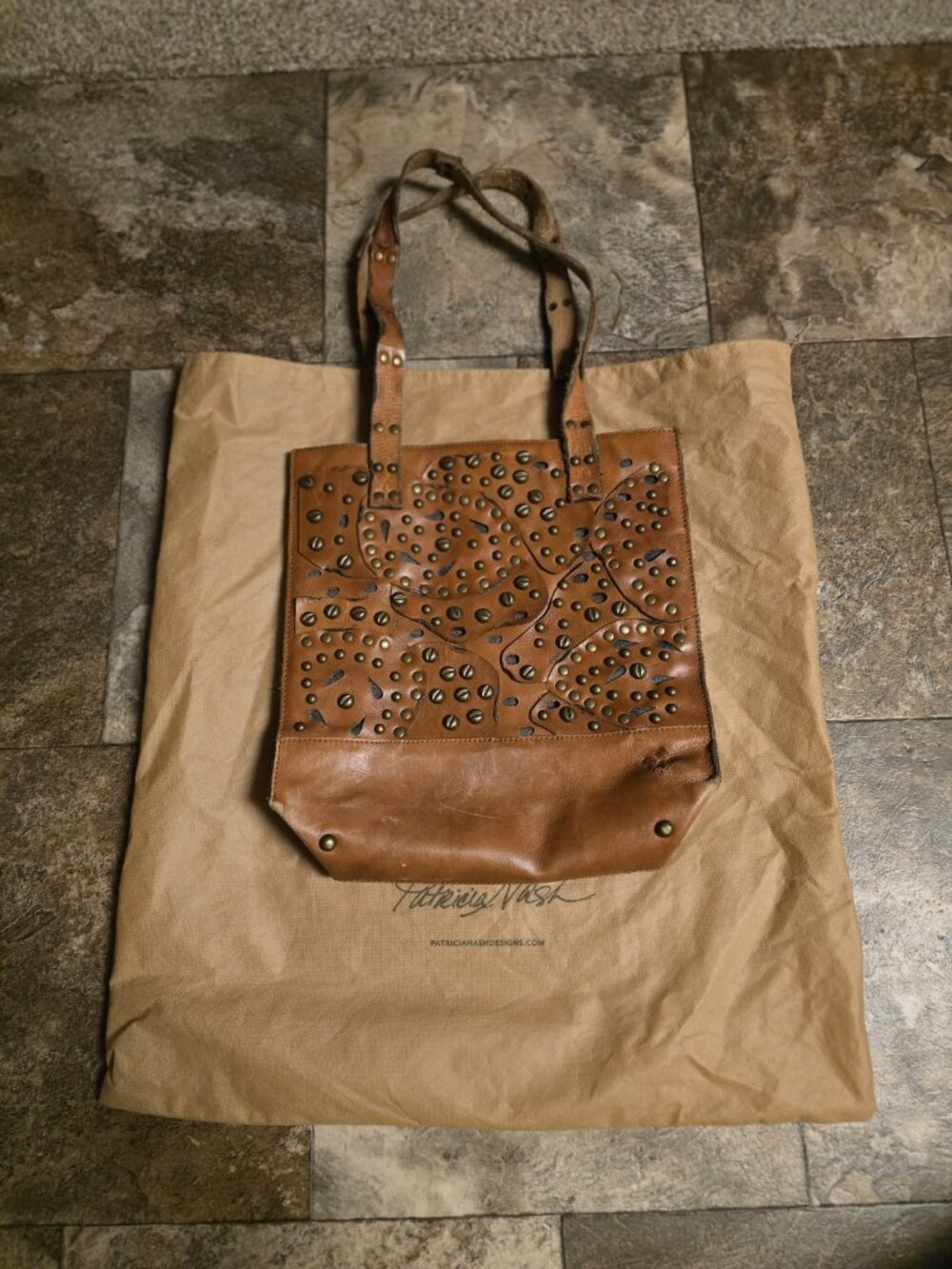Patricia Nash Studded Link Tote Tan Italian Leather Toscano Shoulder Bag